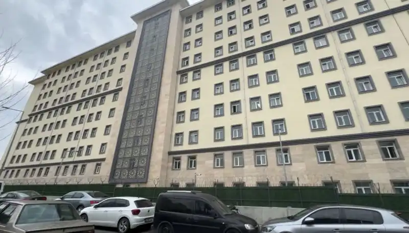 Kız Öğrenci Yurduna Giren Şahsın Yüzleri Görevi Sarsan Olayı