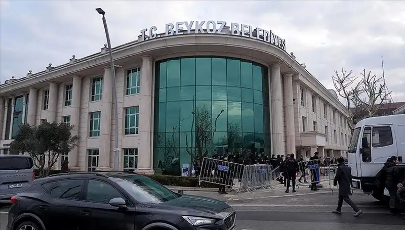 Beykoz Belediyesi’ndeki Operasyonda Şok Gelişme: Başkan Yardımcısı Adliyeye Sevk Edildi