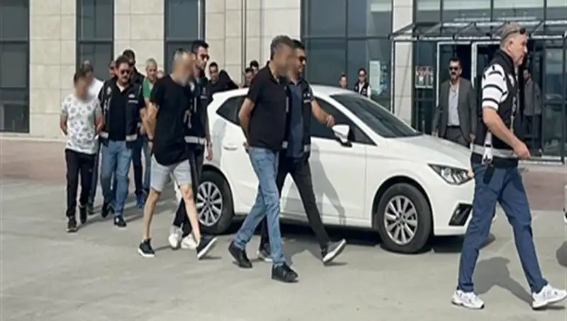 Hayal Satışıyla 10 Milyar Lira Dolandırıcılık: Turizm Firması İddiası
